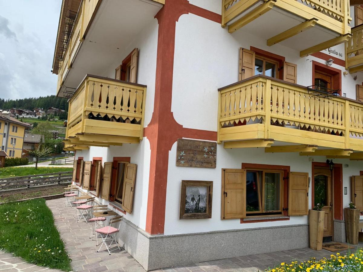 Casa Di Franz Hotell Vigo di Fassa Exteriör bild
