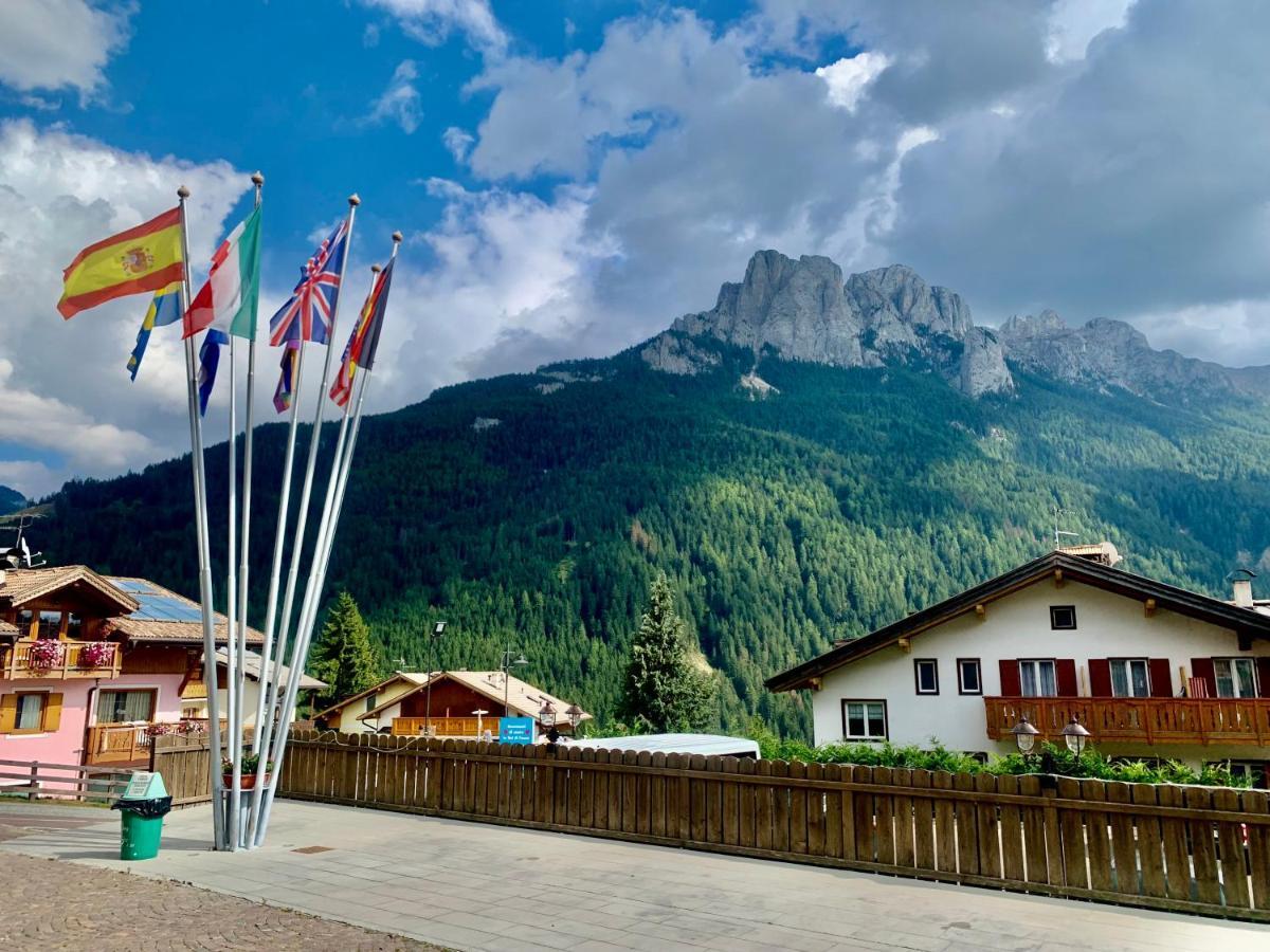 Casa Di Franz Hotell Vigo di Fassa Exteriör bild