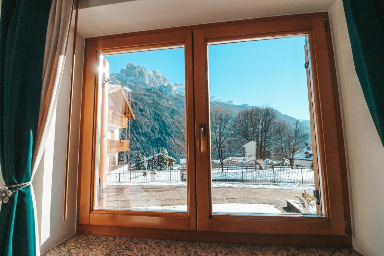 Casa Di Franz Hotell Vigo di Fassa Exteriör bild