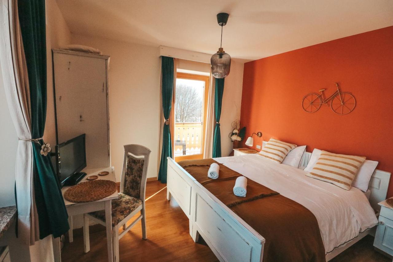 Casa Di Franz Hotell Vigo di Fassa Exteriör bild